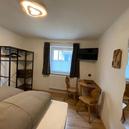 Bed and Breakfast Haus Eder Steiner à Saalbach-Hinterglemm Extérieur photo