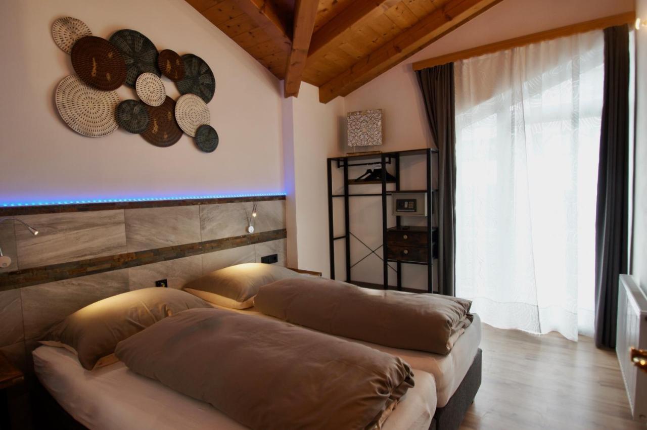 Bed and Breakfast Haus Eder Steiner à Saalbach-Hinterglemm Extérieur photo
