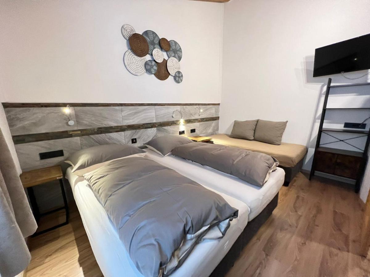 Bed and Breakfast Haus Eder Steiner à Saalbach-Hinterglemm Extérieur photo