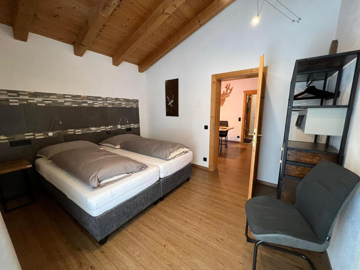 Bed and Breakfast Haus Eder Steiner à Saalbach-Hinterglemm Extérieur photo