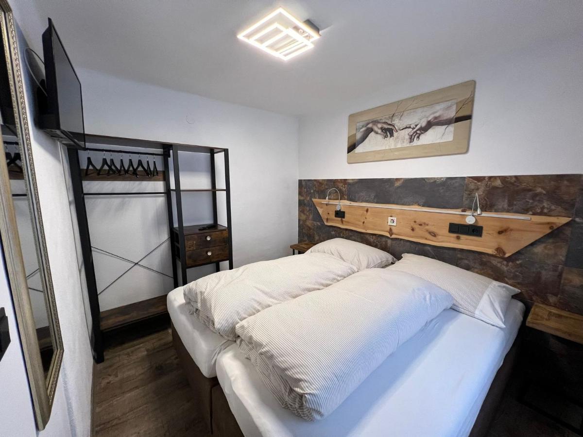 Bed and Breakfast Haus Eder Steiner à Saalbach-Hinterglemm Extérieur photo