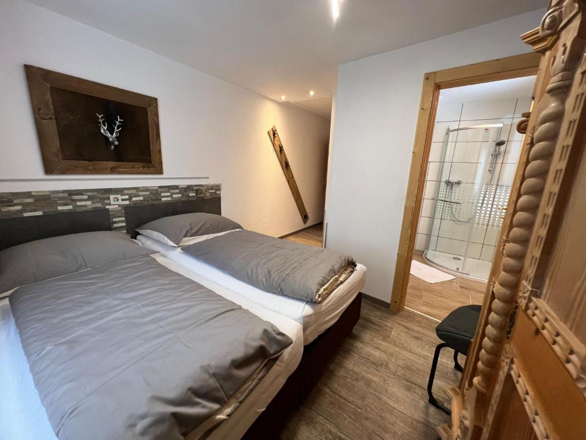 Bed and Breakfast Haus Eder Steiner à Saalbach-Hinterglemm Extérieur photo