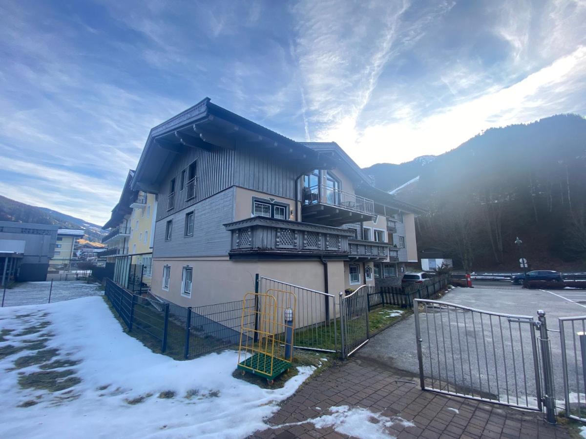 Bed and Breakfast Haus Eder Steiner à Saalbach-Hinterglemm Extérieur photo